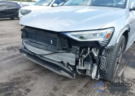 2021 Audi E-Tron Sportback Premium Plus Quattro z USA, uszkodzony, nr VIN WA12AAGE2MB012913